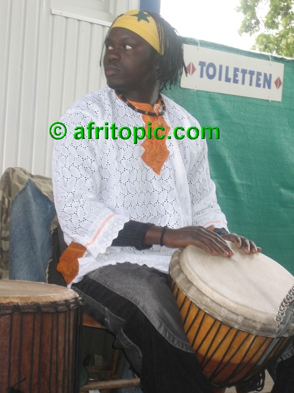 ../Images/afw2006c 005.jpg